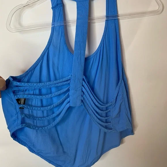 LA HEARTS Summer Beach Blue Tank Cut Out Details - Picture 6 of 9